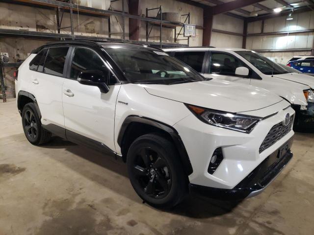 4T3EWRFV6LU001956 - 2020 TOYOTA RAV4 XSE WHITE photo 4