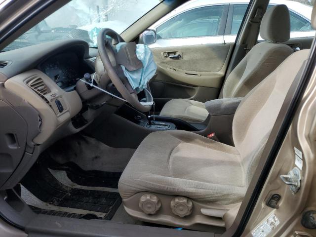 3HGCG56482G704916 - 2002 HONDA ACCORD LX BEIGE photo 7