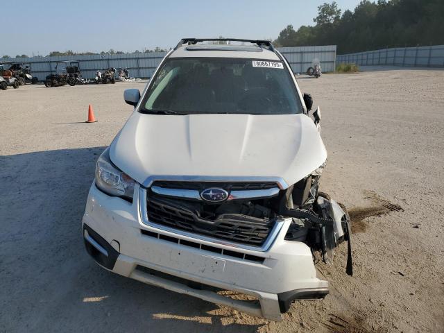 JF2SJAGC1JH513693 - 2018 SUBARU FORESTER 2.5I PREMIUM თეთრი ფოტო 5