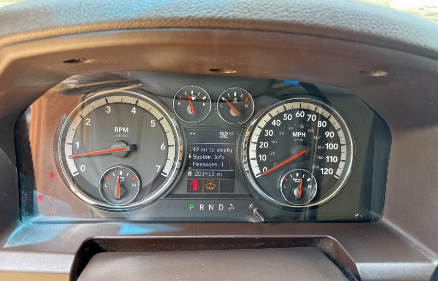 1D3HB13P79S748569 - 2009 DODGE RAM 1500 BLACK photo 8