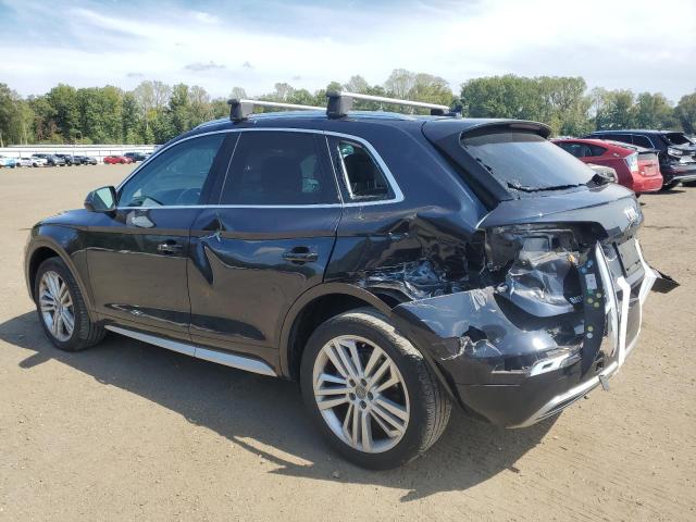 WA1BNAFY1J2098890 - 2018 AUDI Q5 PREMIUM PLUS BLACK photo 2