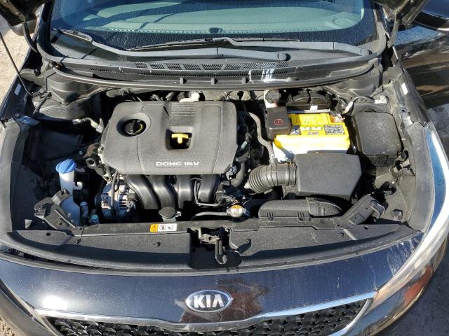 3KPFL4A74JE248913 - 2018 KIA FORTE LX BLACK photo 11