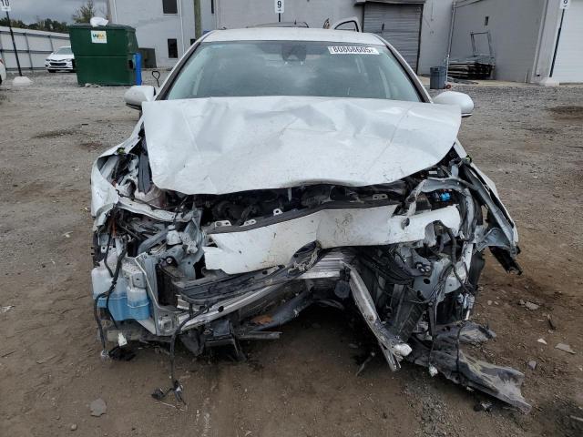 JTDKAMFUXN3175479 - 2022 TOYOTA PRIUS NIGHT SHADE Білий фото 5