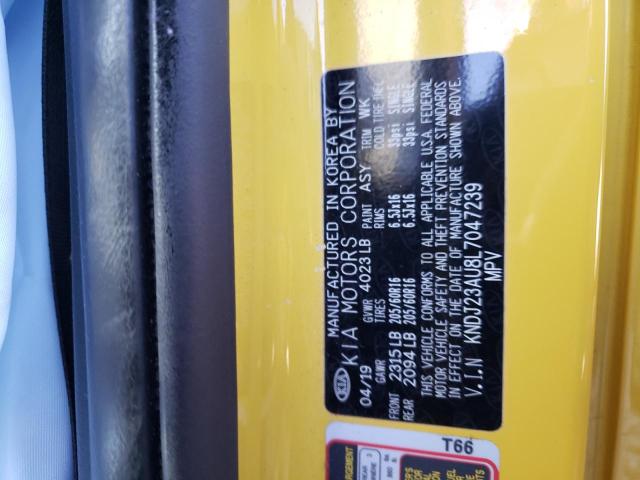 KNDJ23AU8L7047239 - 2020 KIA SOUL LX YELLOW photo 13