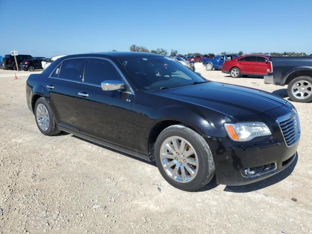 2C3CCACGXCH280193 - 2012 CHRYSLER 300 LIMITED BLACK photo 4