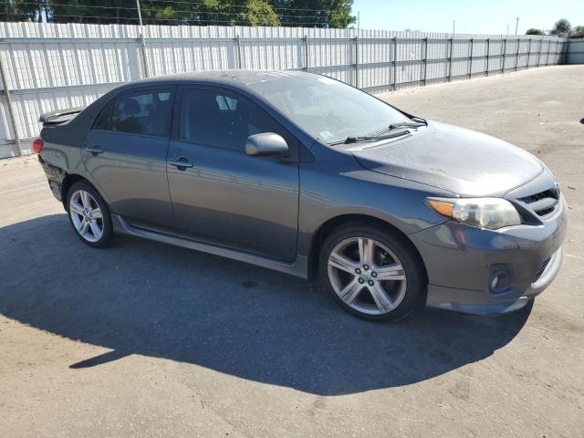 2T1BU4EE7DC936136 - 2013 TOYOTA COROLLA BASE Gri fotoğraf 4