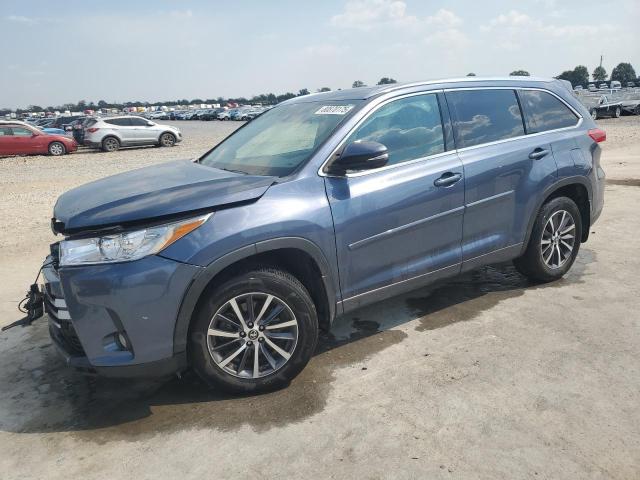 2017 TOYOTA HIGHLANDER SE, 