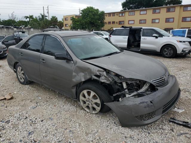 4T1BF30K35U591950 - 2005 TOYOTA CAMRY LE GRAY photo 4