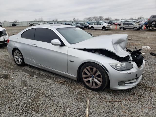 WBAKE3C53DE771576 - 2013 BMW 328 I SILVER photo 4