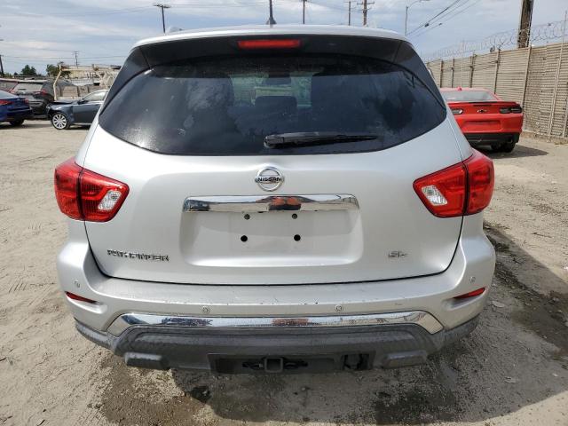 5N1DR2MN1HC637011 - 2017 NISSAN PATHFINDER S 银色 照片 6