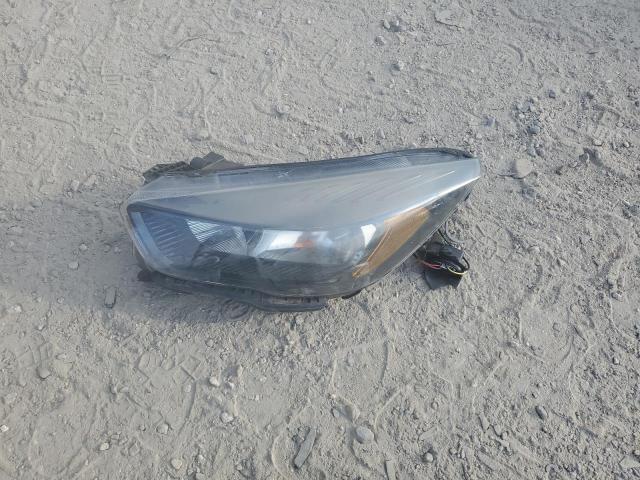 1FMCU0F72JUD41167 - 2018 FORD ESCAPE S Szary zdjęcie 13