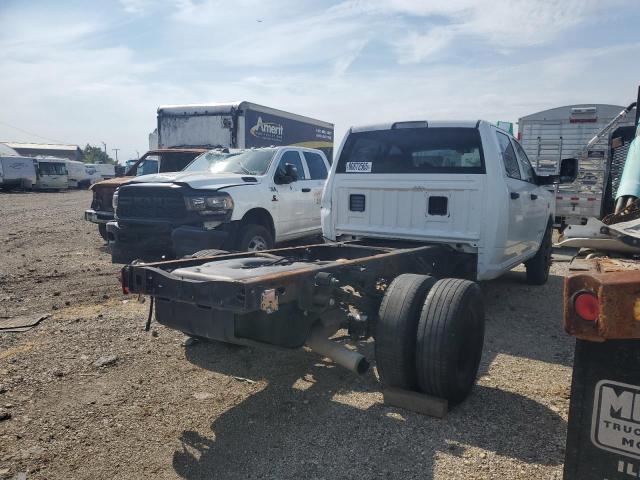 3C7WRTCLXNG246048 - 2022 RAM 3500 WHITE photo 3