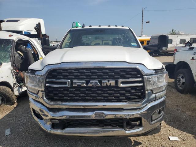 3C7WRTCLXNG246048 - 2022 RAM 3500 WHITE photo 5