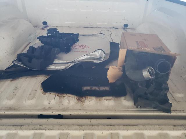 1C6RR6LM9FS715121 - 2015 RAM 1500 SLT WHITE photo 13