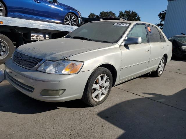 2002 TOYOTA AVALON XL, 