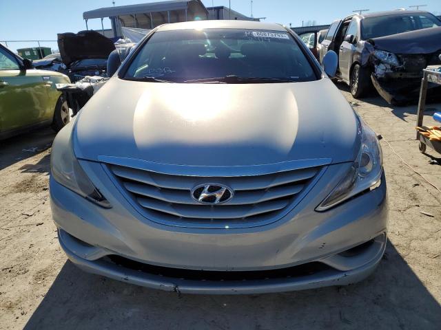 5NPEB4AC2DH662414 - 2013 HYUNDAI SONATA GLS SILVER photo 5