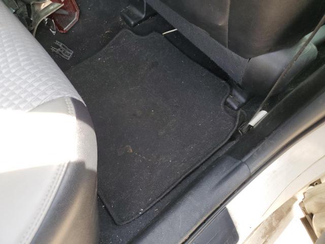 4T1BF1FK7FU054236 - 2015 TOYOTA CAMRY LE WHITE photo 12