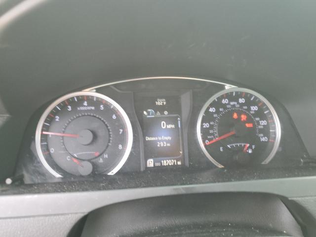 4T1BF1FK7FU054236 - 2015 TOYOTA CAMRY LE WHITE photo 9