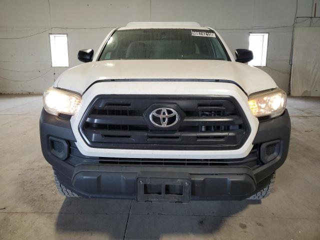5TFRX5GN2GX060302 - 2016 TOYOTA TACOMA ACCESS CAB Blanc photo 5