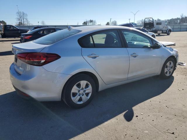 3KPFL4A77HE088505 - 2017 KIA FORTE LX SILVER photo 3