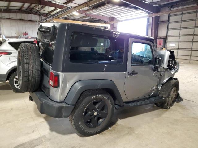 1C4GJWAG4JL929912 - 2018 JEEP WRANGLER SPORT SILVER photo 3