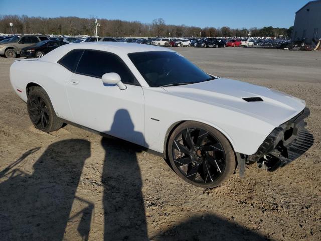 2C3CDZBT7GH168547 - 2016 DODGE CHALLENGER R/T WHITE photo 4