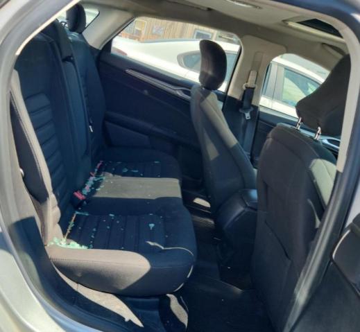 3FA6P0H74HR321192 - 2017 FORD FUSION SE SILVER photo 10