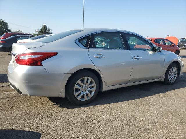 1N4AL3AP4GC125784 - 2016 NISSAN ALTIMA 2.5 银色 照片 3