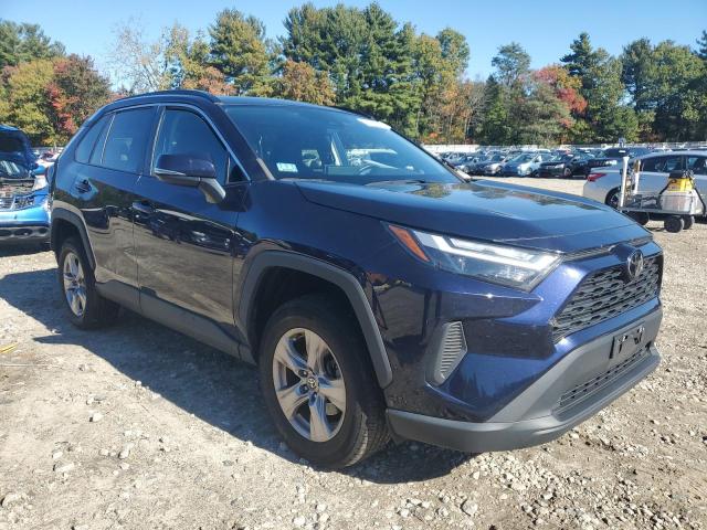 2T3P1RFV6PW361905 - 2023 TOYOTA RAV4 XLE BLUE photo 4