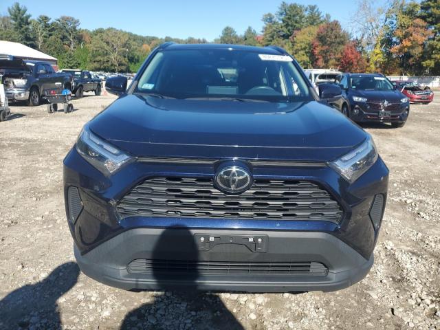 2T3P1RFV6PW361905 - 2023 TOYOTA RAV4 XLE BLUE photo 5
