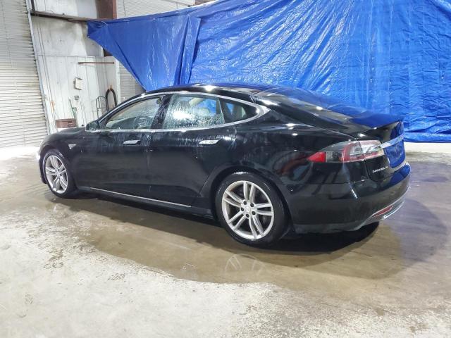 5YJSA1DP6DFP11003 - 2013 TESLA MODEL S შავი ფოტო 2