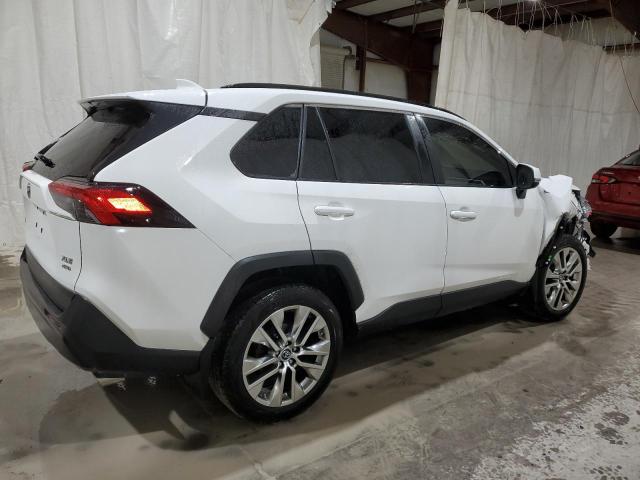 2T3A1RFVXKW080964 - 2019 TOYOTA RAV4 XLE PREMIUM WHITE photo 3