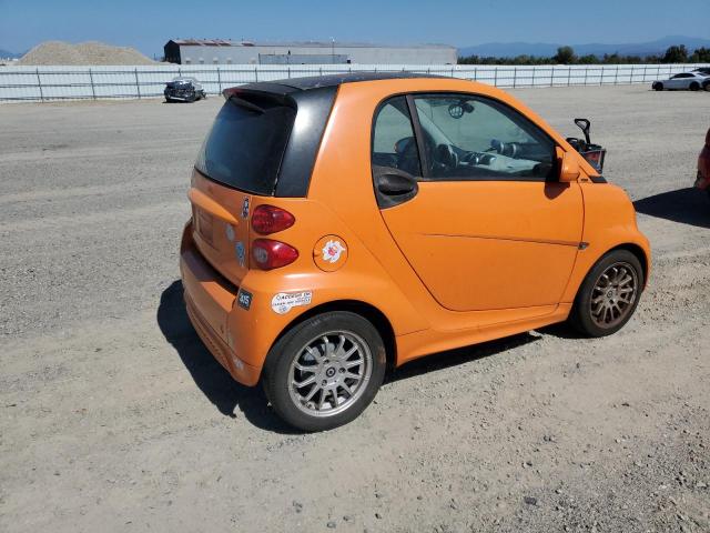 WMEEJ9AA2DK673107 - 2013 SMART FORTWO ORANGE photo 3