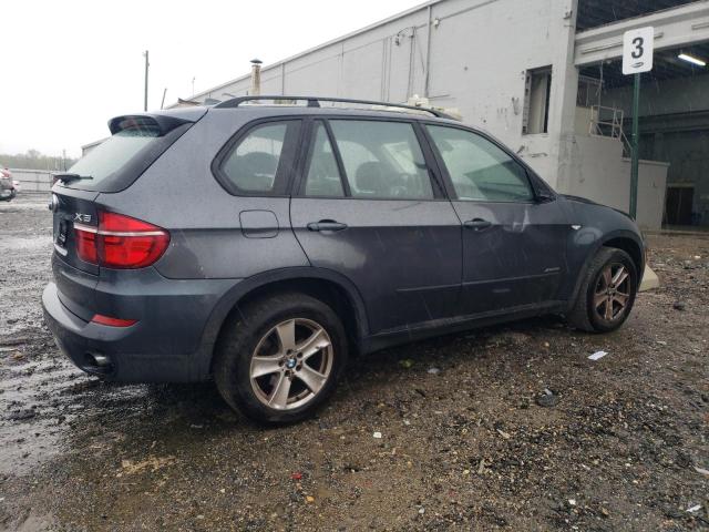 5UXZV4C53CL890065 - 2012 BMW X5 XDRIVE35I ნაცრისფერი ფოტო 3