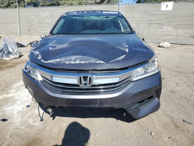 1HGCR2F75HA263532 - 2017 HONDA ACCORD EX Grau Foto 5