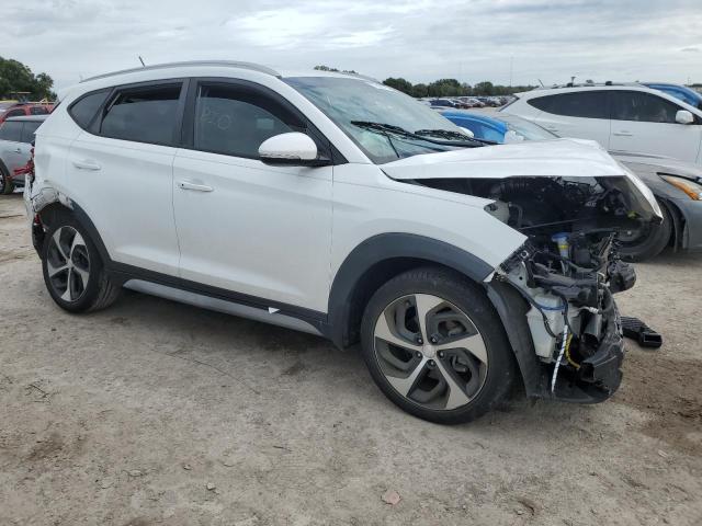 KM8J33A23HU483786 - 2017 HYUNDAI TUCSON LIMITED WHITE photo 4