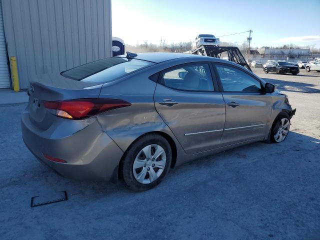 5NPDH4AE7GH744736 - 2016 HYUNDAI ELANTRA SE GOLD photo 3