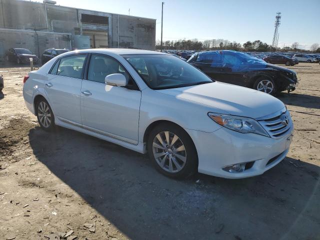 4T1BK3DB8BU393169 - 2011 TOYOTA AVALON BASE 白色 照片 4