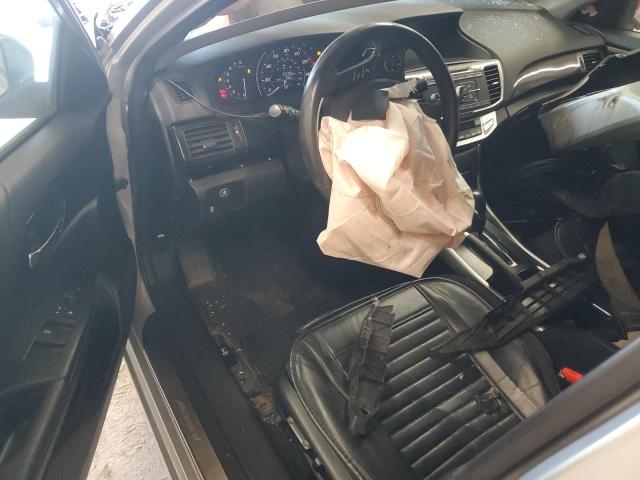 1HGCR2F55DA063632 - 2013 HONDA ACCORD SPORT Күміс фото 8