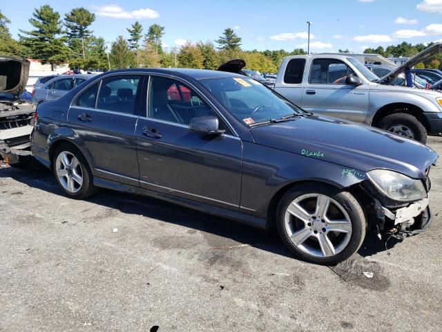 WDDGF8AB4DR290133 - 2013 MERCEDES-BENZ C 300 4MATIC GRAY photo 4