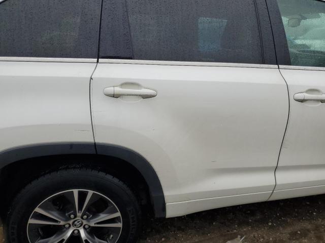 5TDKKRFH7GS175891 - 2016 TOYOTA HIGHLANDER XLE WHITE photo 11