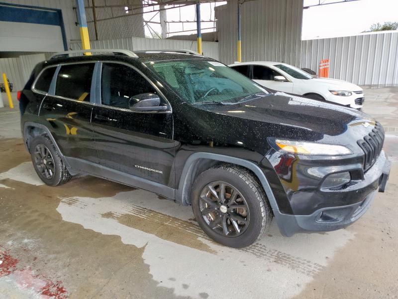 1C4PJLCB7HW586425 - 2017 JEEP CHEROKEE LATITUDE Negro foto 4