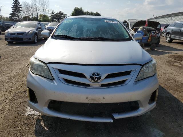 2T1BU4EE2BC601265 - 2011 TOYOTA COROLLA BASE Сріблястий фото 5