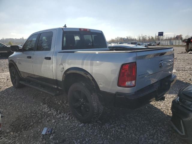 1C6RR7LT1FS628410 - 2015 RAM 1500 SLT SILVER photo 2