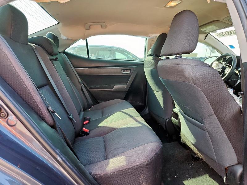 5YFBURHE4JP790427 - 2018 TOYOTA COROLLA LE L GRAY photo 10