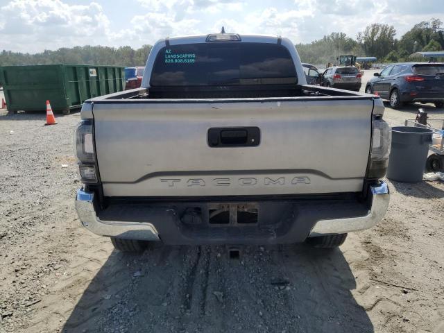 5TFCZ5AN6HX051130 - 2017 TOYOTA TACOMA DOUBLE CAB SILVER photo 6