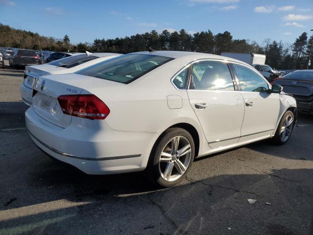 1VWCN7A39EC040919 - 2014 VOLKSWAGEN PASSAT SEL WHITE photo 3