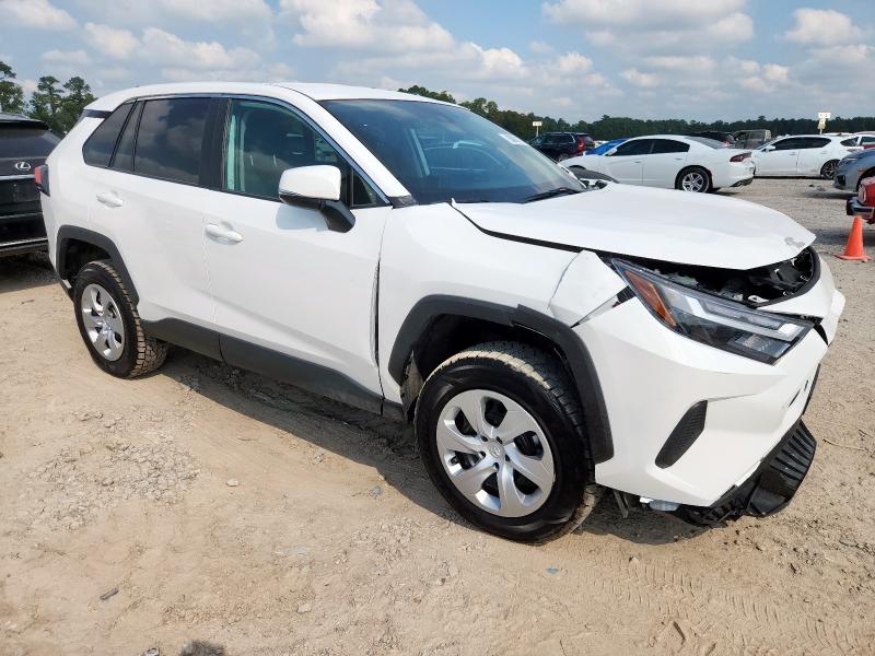 2T3G1RFV7RC475951 - 2024 TOYOTA RAV4 LE თეთრი ფოტო 4