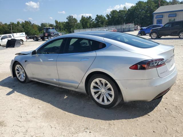 5YJSA1E13HF196994 - 2017 TESLA MODEL S SILVER photo 2