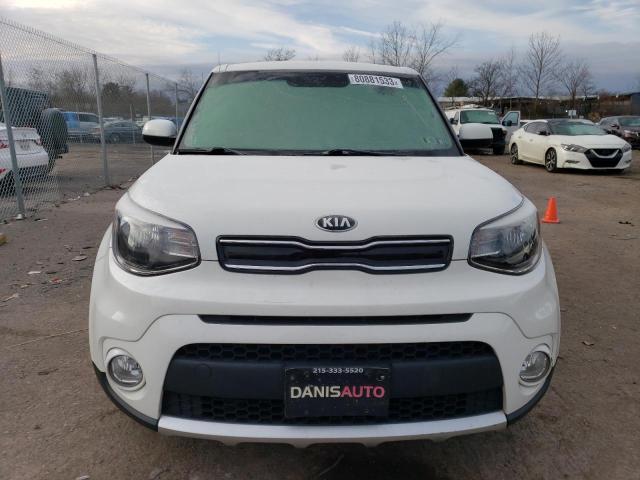 KNDJP3A5XJ7601307 - 2018 KIA SOUL + WHITE photo 5